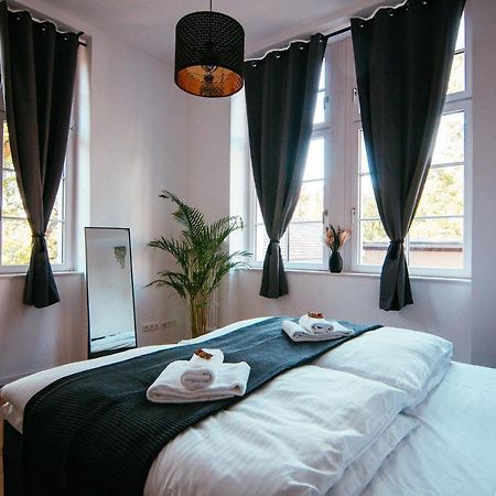 Oasis Appart - Wohnen Im Koenigspark - Elbhang Dresden - Grosse Terrasse - Netflix - Tg Zewnętrze zdjęcie